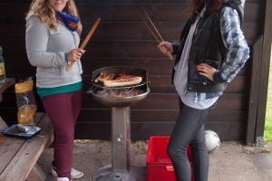grillen (2) grillen (2)