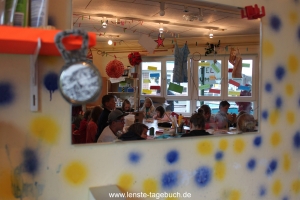 tag_03_077 tag_03_077