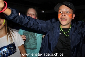 neon_party_020