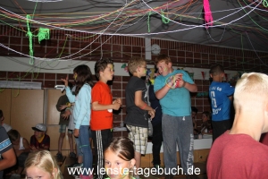 neon_party_028