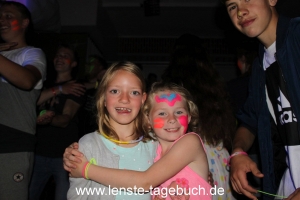 neon_party_073