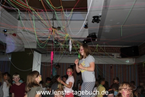 neon_party_118 neon_party_118